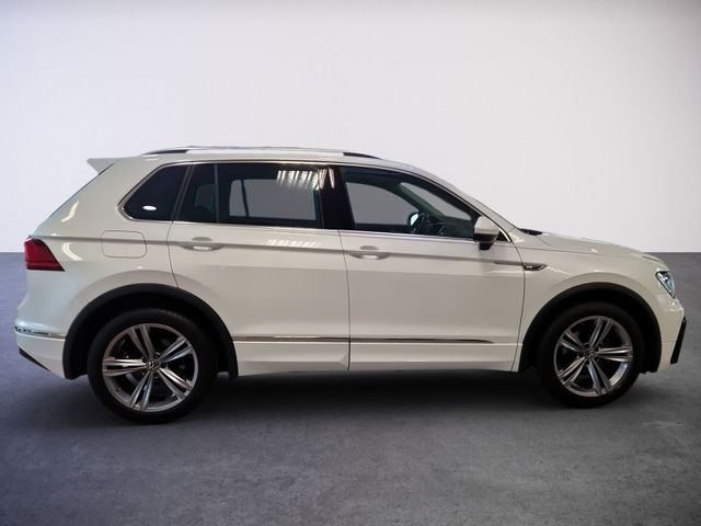 Tiguan 1.5 TSI R-LINE LED+PANO+AHK+NAVI+SITZHZG+