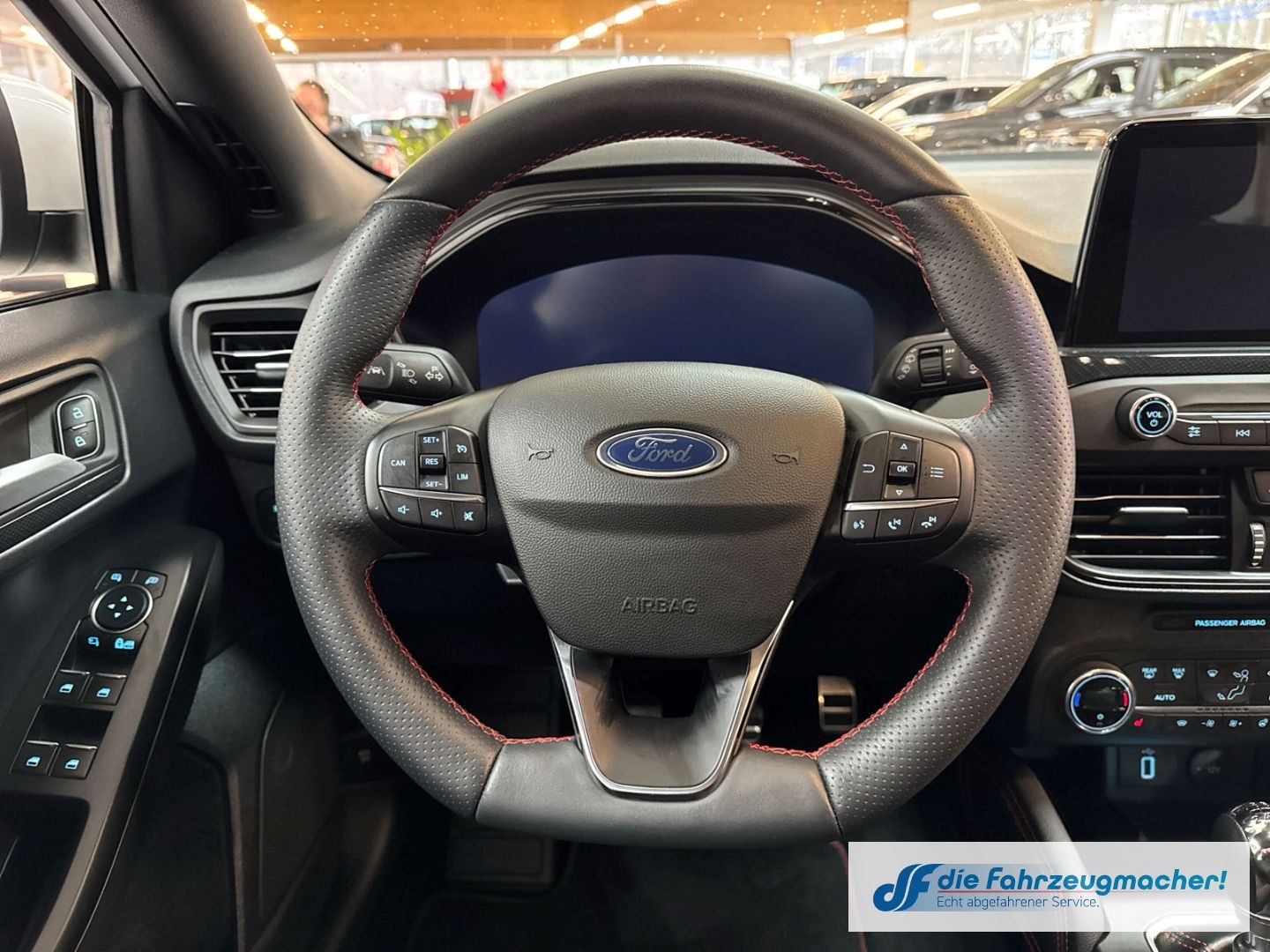 Fahrzeugabbildung Ford Focus ST-Line X AD Navi Digitales Cockpit LED Bl