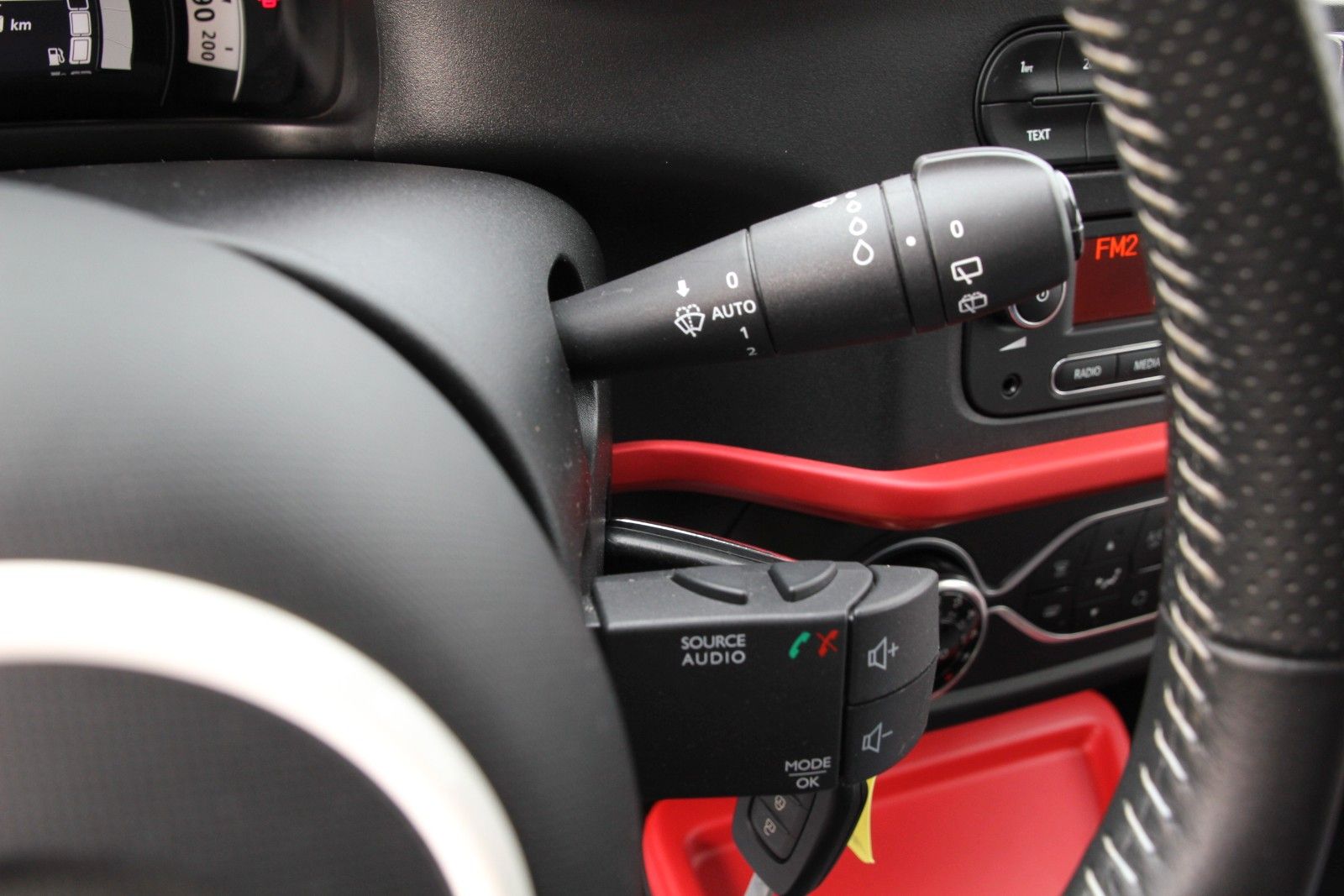 Fahrzeugabbildung Renault Twingo Chic 1.0 SCe