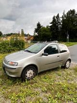Fiat Punto automatik mit 100.000 Nur - Fiat Punto mit Benzin-Antrieb: Kleinwagen, Automatik