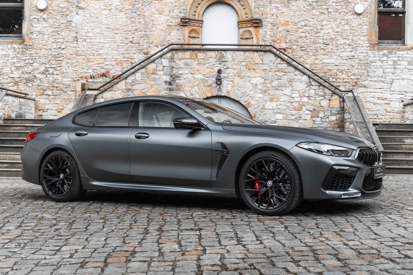 Fahrzeugabbildung BMW M8 Competition GC Head Up Laserlicht H&K 360°