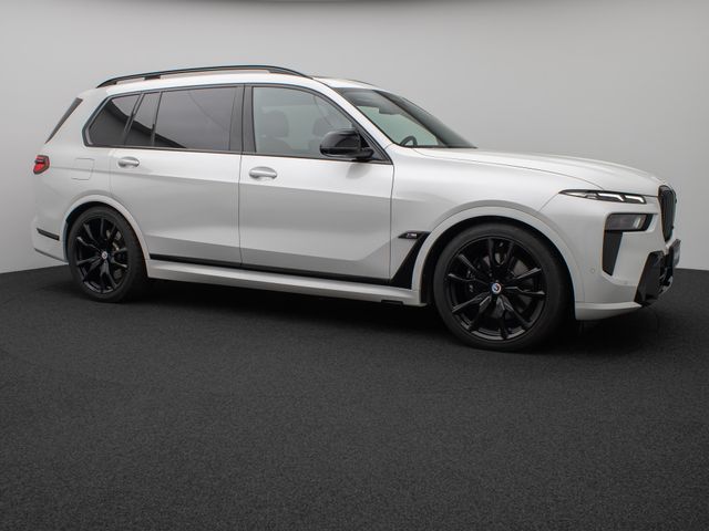Foto Nummer 4: BMW X7 M60