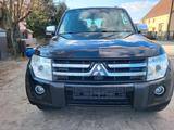Mitsubishi Pajero 3.2 DI-D Automatik Volla... - Mitsubishi Pajero: Mitsu