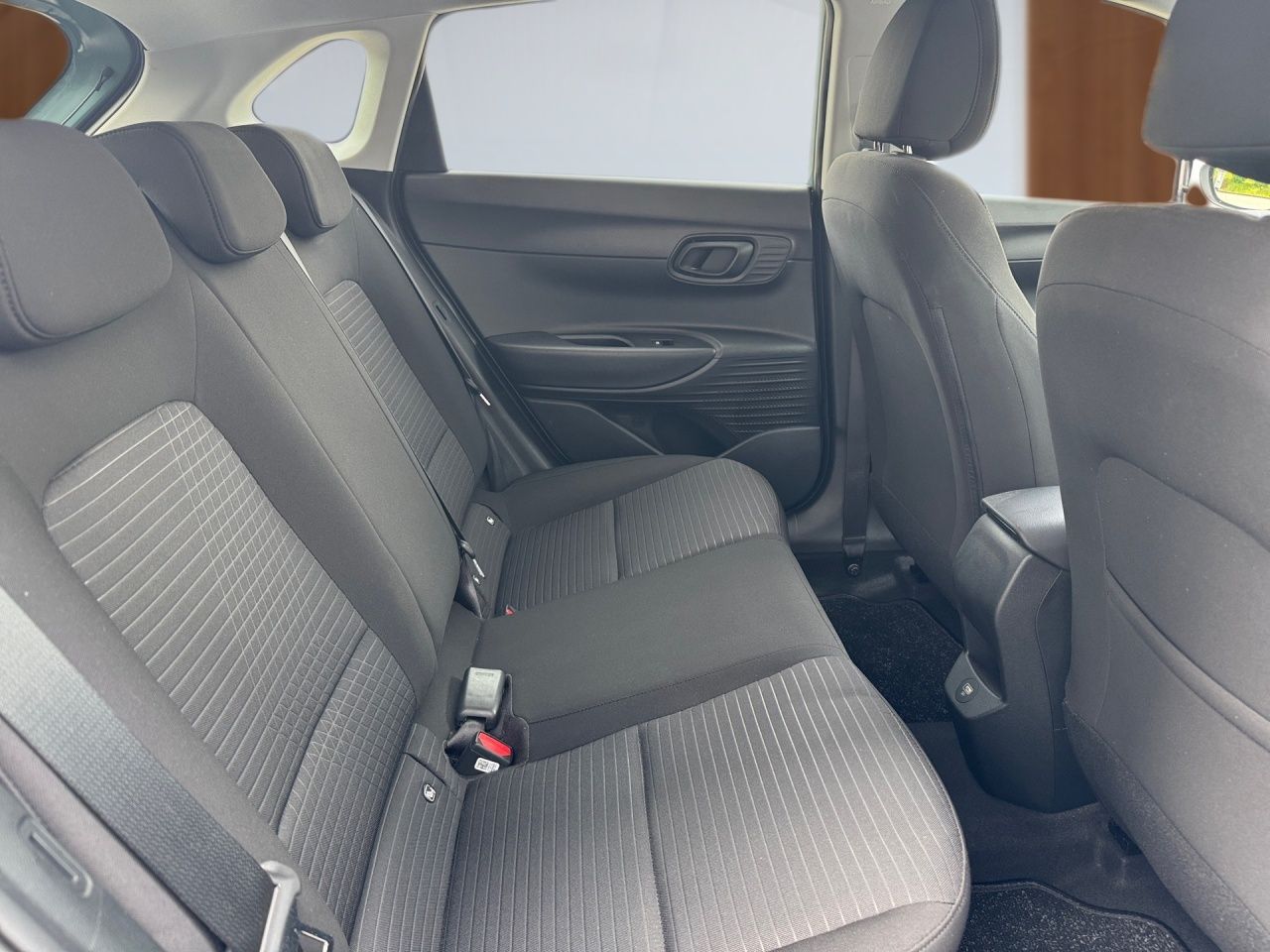 Fahrzeugabbildung Hyundai i20 EDITION 30 SHZ*NAVI*KAMERA*LHZ*DAB*CARPL*USB