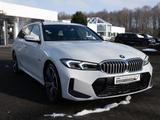 BMW 330e Touring xDrive M-Sport FACEL. AHK HUD LED - BMW 330: 330xd