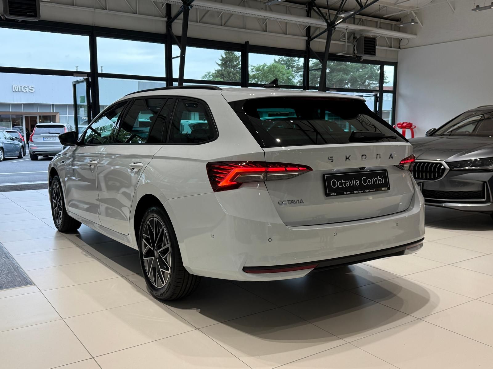 Skoda Octavia - Bild 10