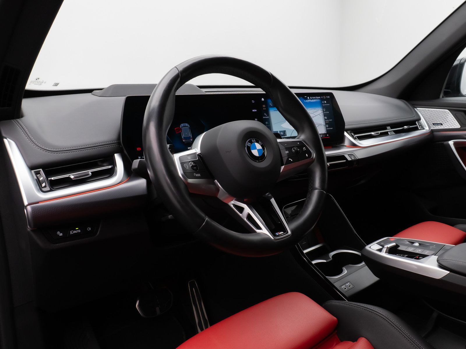 Fahrzeugabbildung BMW X1 xD23i M Sport 360°HUD DAB H/K AHK Komfort 19"