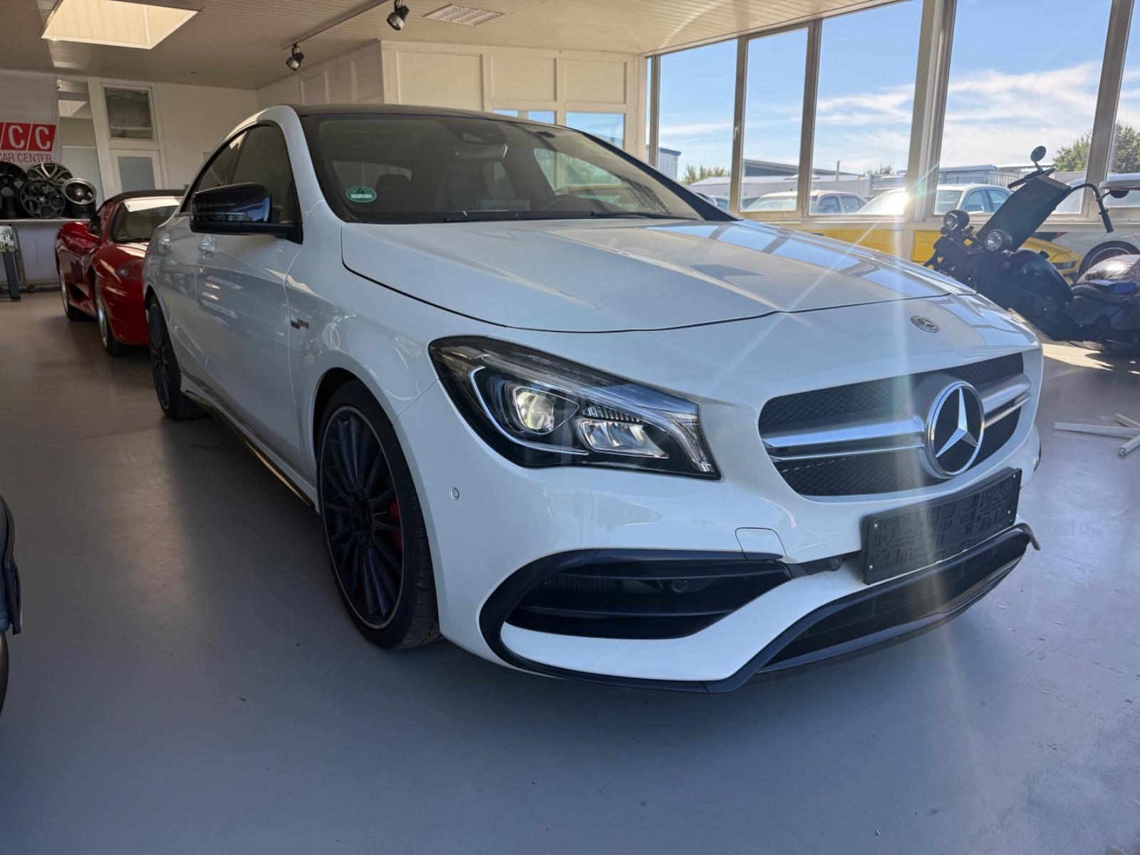 Mercedes-Benz CLA 45 AMG  4Matic Night Edition Performance