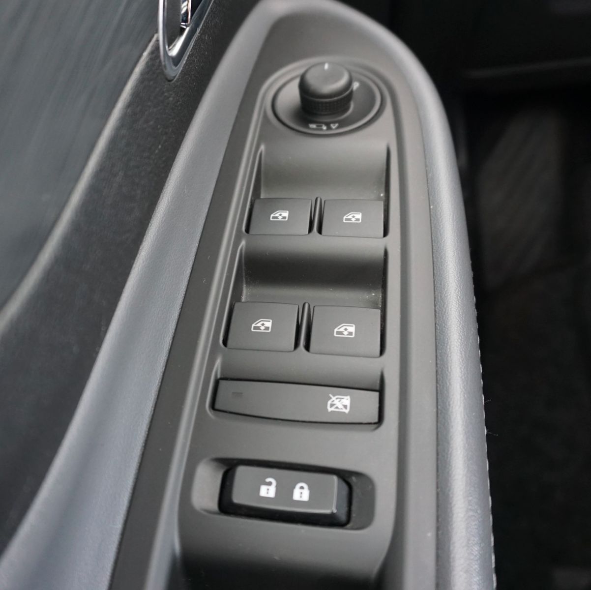 Fahrzeugabbildung Opel Mokka Innovation,Leder,Navi,GSD,Xenon,SHZ,Kamera