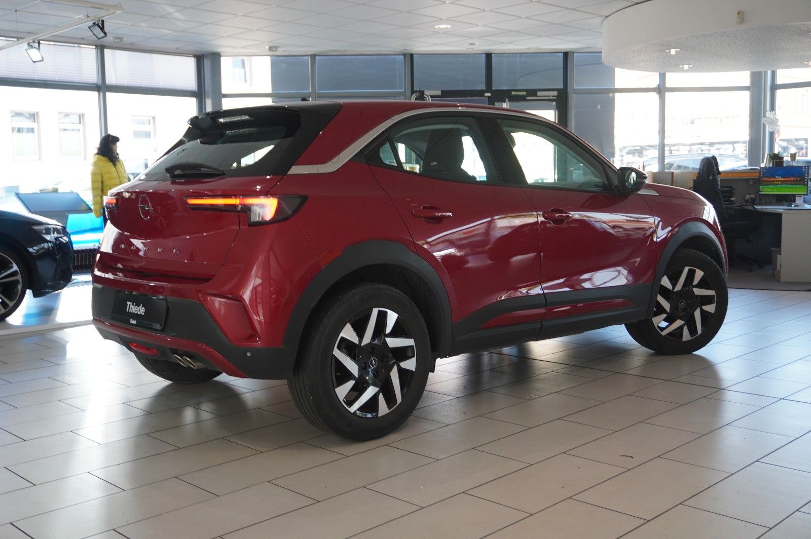 Fahrzeugabbildung Opel Mokka 1.2T ELEGANCE NAVI/LED/KAMERA/SH/SPORT/DAB