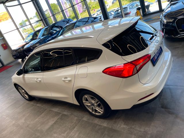 Ford Focus Turnier Cool & Connect *NAVI*KAM*PDC*TEMP*