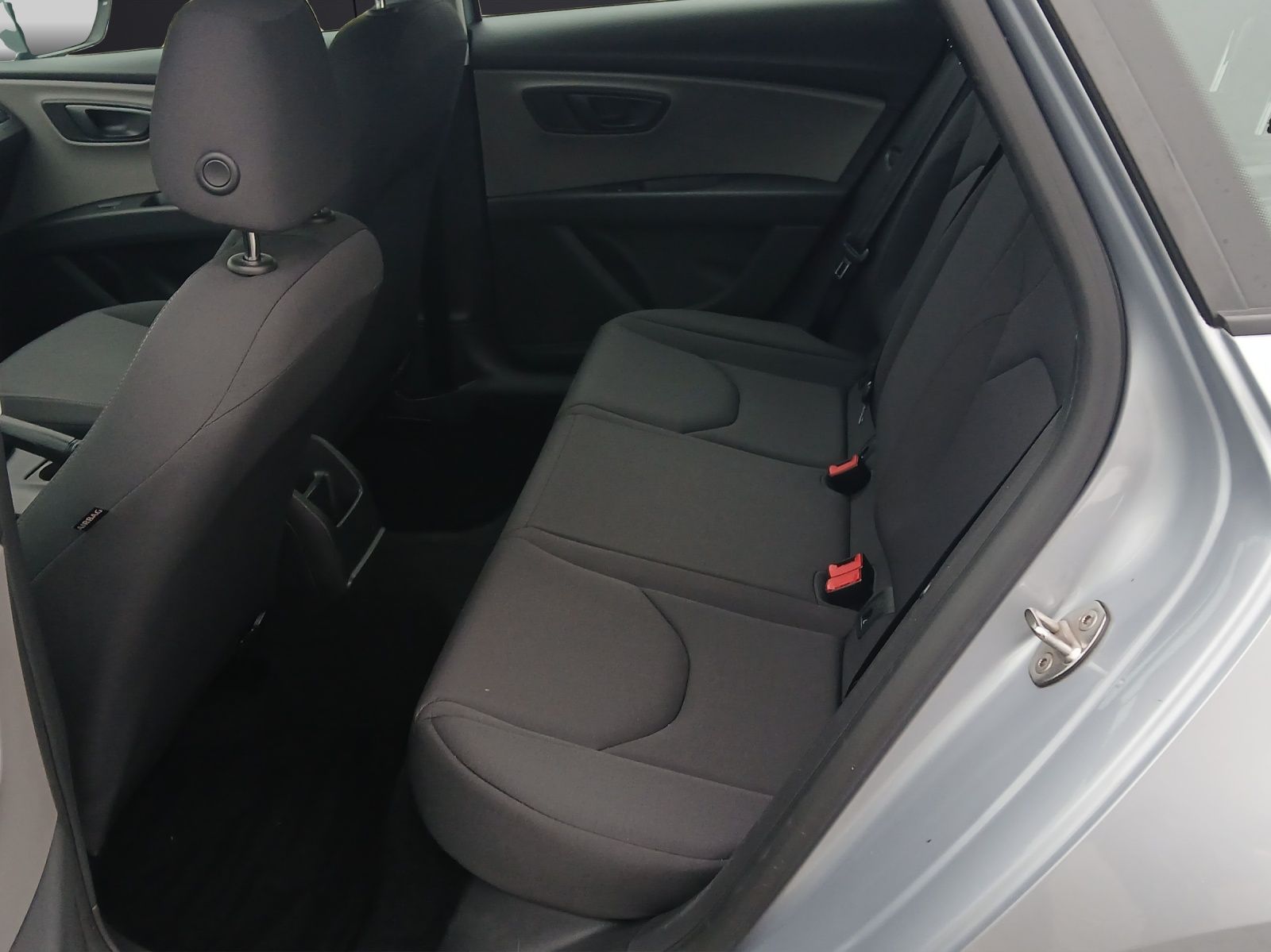 Fahrzeugabbildung SEAT Leon ST TSI Reference Navi Climatronic GRA PDC S