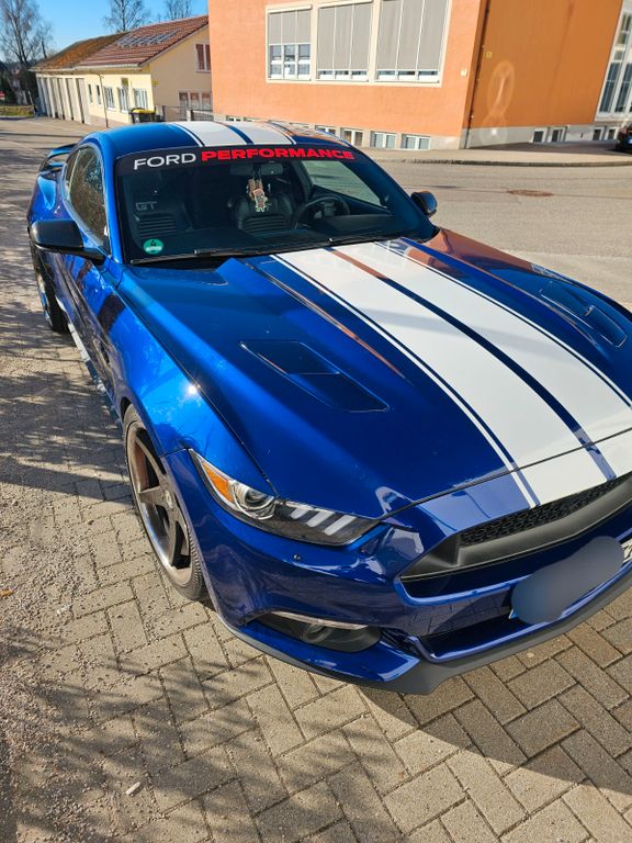 Image of Ford Mustang