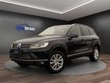 Volkswagen Touareg V6 TDI 4M AHK°ACC°PANO°STANDHZNG°4xSHZ - Volkswagen Touareg mit Diesel-Antrieb: Geländewagen, Automatik