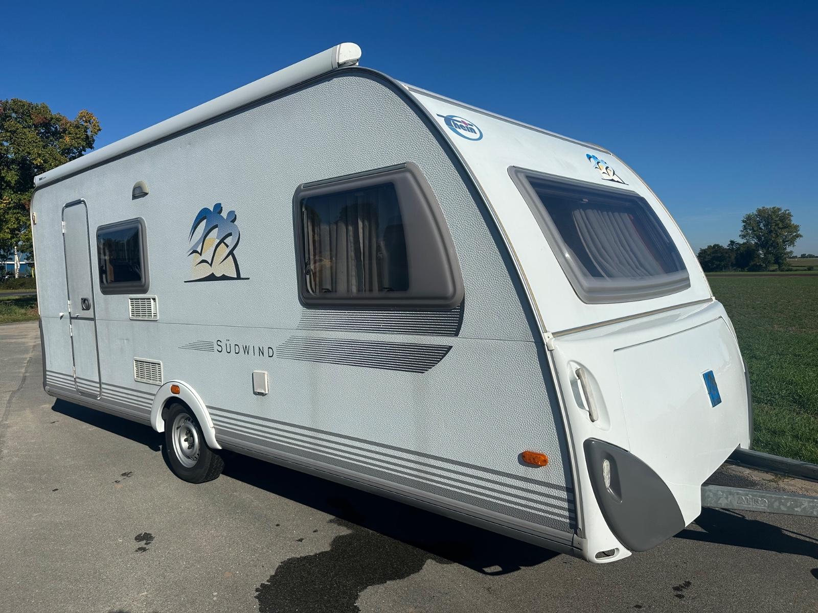 Knaus Südwind 550 QSK Klimaanlage Markise