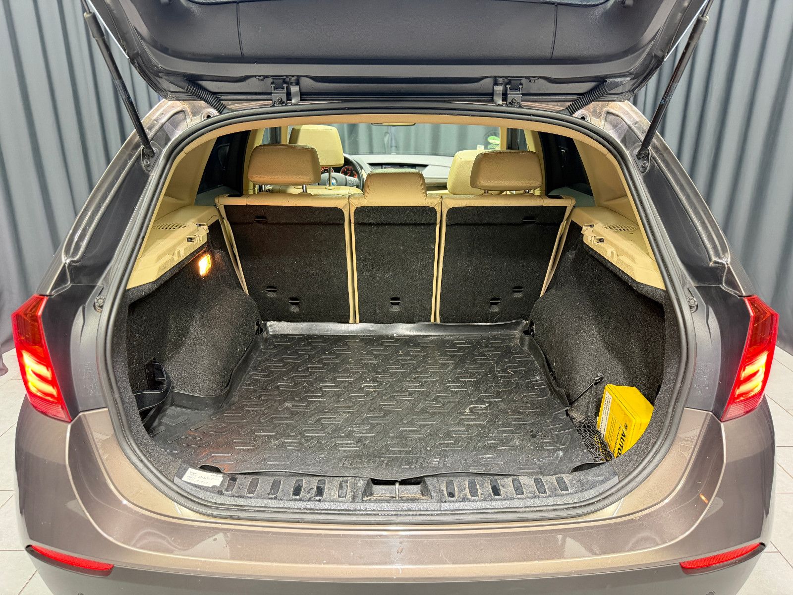 Fahrzeugabbildung BMW X1 xDrive 23d|RF-CAM|PANO|NAVI|AUTOMATIK|AHK