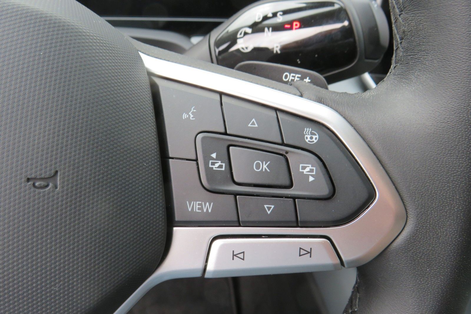 Fahrzeugabbildung Volkswagen Passat Variant 2.0 TDI BUSINESS NEUES MODEL 1.H