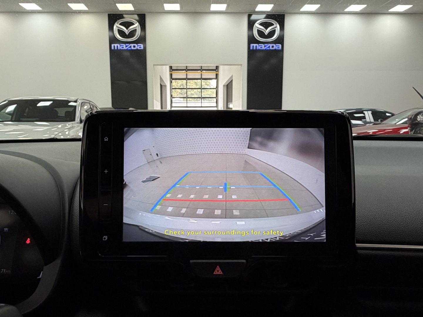 Mazda 2 Hybrid 1.5L VVT-i 116PS CVT Aut. HOMURA SoMo