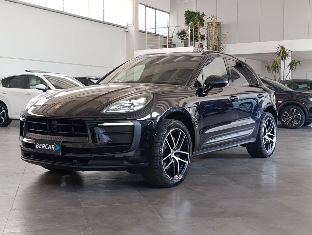 Image of Porsche Macan