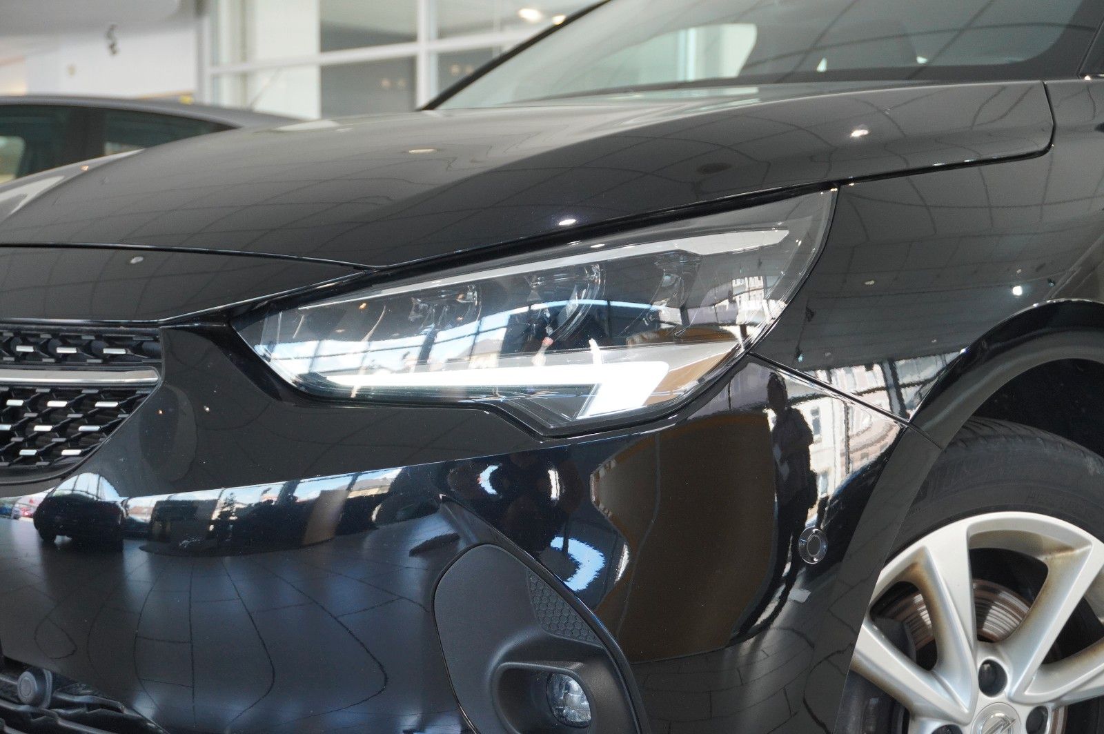 Fahrzeugabbildung Opel Corsa F 1.5D ELEGANCE NAVI/LED/KAMERA/SH/VIRTU.
