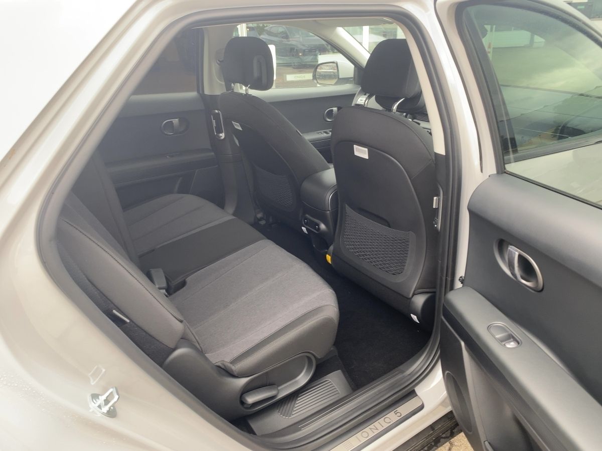 Hyundai IONIQ 5 - Bild 12
