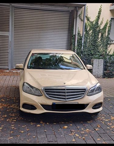 Mercedes-Benz Mercedes E 200 Bluetec