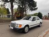 Mercedes-Benz 200 Diesel 124 1 Hand Oldtimer H-Kennzeichen - Mercedes-Benz 200 in Mannheim