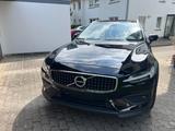 Volvo V60 Cross Country D4 AWD Geartronic - gebrauchte Volvo V60 Cross Country aus dem Jahr 2020