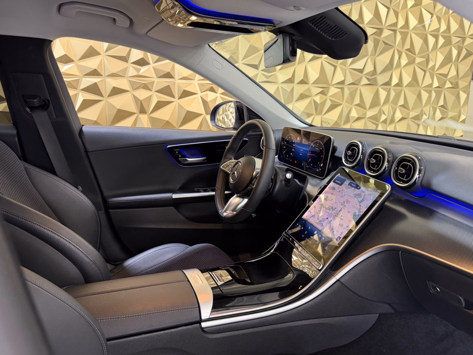Mercedes-Benz C-Class T d Avantgarde AUTOMATIK NAVI LEDER 1.HAND, миниатюра 5