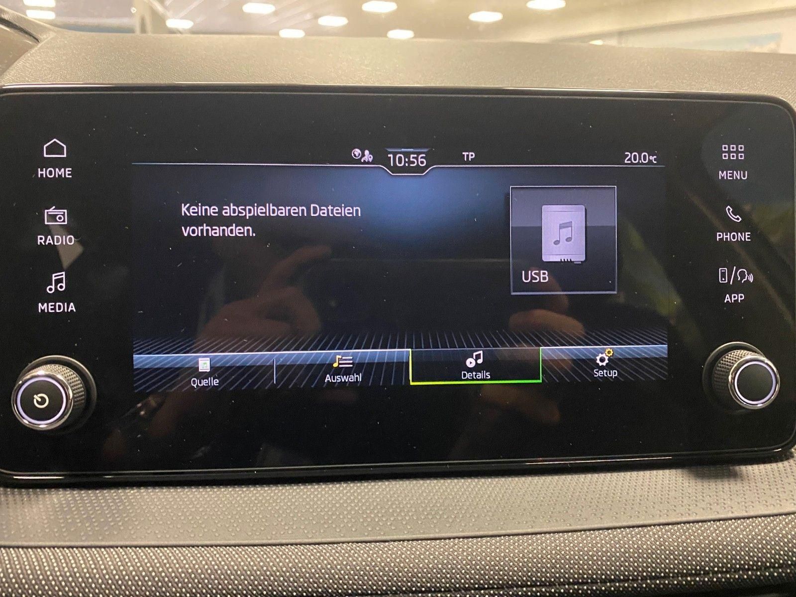 Fahrzeugabbildung SKODA Fabia 1.0l TSI Selection+KAMERA+KLIMATRONIC+ALU+