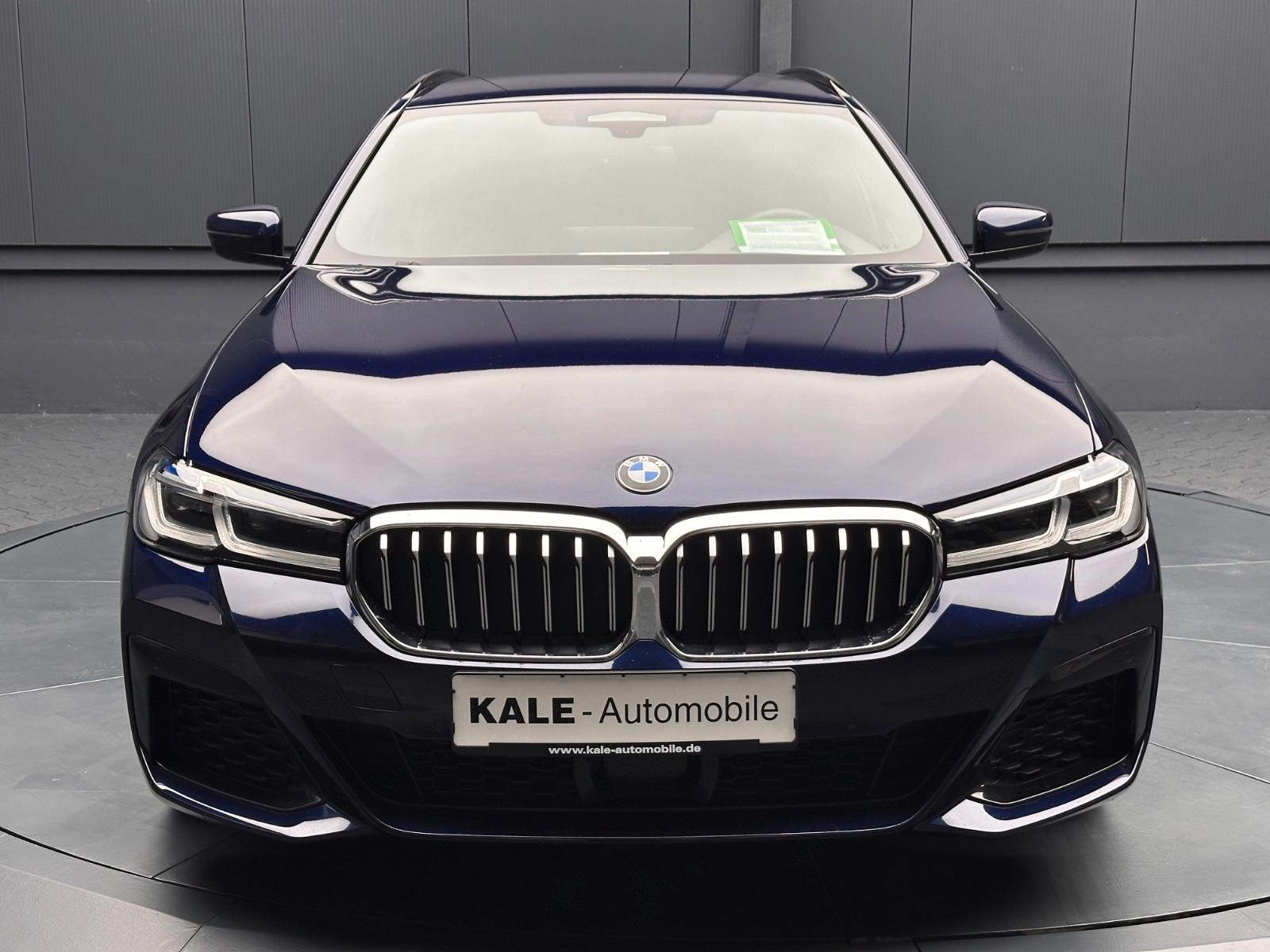 BMW 530d touring xDrive M-Sport *TV-Fond*19Zoll*INNO
