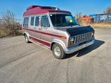 Ford Econoline - Ford Econoline: Van