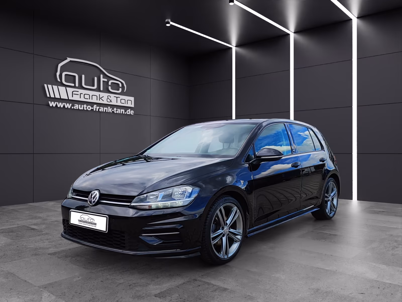 Volkswagen Golf VII Lim. Sound *R-Line*BMT*SitzHZ*Sport*LED