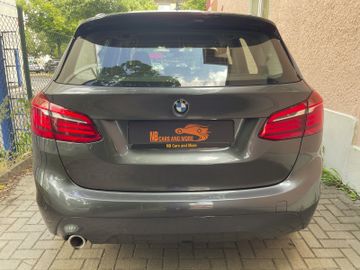 BMW 216 - 5