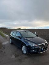 Ford Focus 1,8 Black Magic Turnier Black Magic - Ford Focus: Black Magic