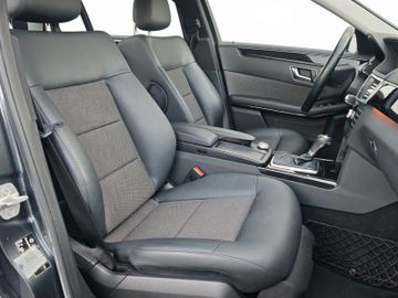 Mercedes E 220 - 10