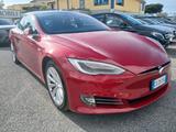 Tesla Model S 75kWh All-Wheel Drive - rote Tesla Model S