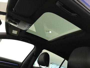 Volkswagen Golf VII R 2.0 TSI 4M DSG ACC KAM LED NAV PAN