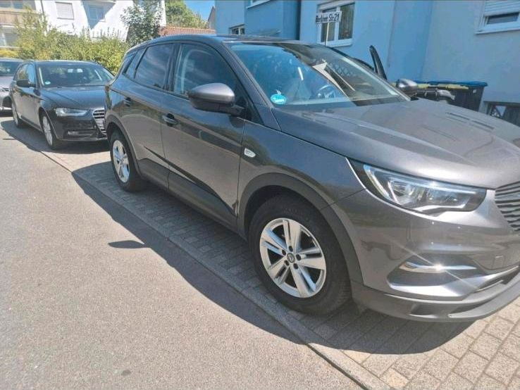 Opel Grandland X  Baujahr 11.2019   120...