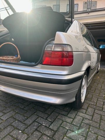 BMW 316i compakt