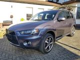 Mitsubishi Outlander 2.0 MIVEC Invite 2WD - 94 TKM - AHK