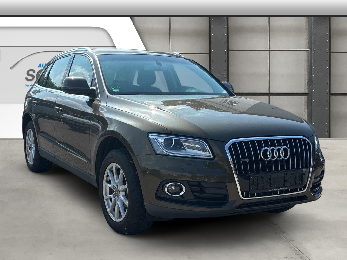 Audi Q5 2.0 TFSI 165 kW quattro AHK-klappbar Navi Led
