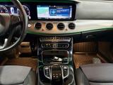 Mercedes-Benz E 200 Lim AVANTGARDE|LED|KAM|AMBI|WIDESCREEN|SHZ - Mercedes-Benz E 200: Limousine