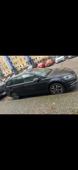 Volkswagen Golf 1.6 TDI SCR DSG IQ.DRIVE Variant IQ.DRIVE