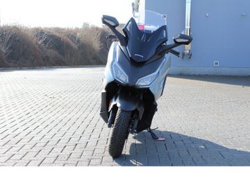 Honda Forza125 *Aktion*