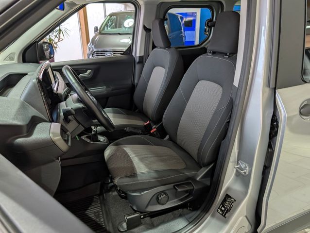 Ford Tourneo Courier Trend Tempomat  Digitaler Tacho