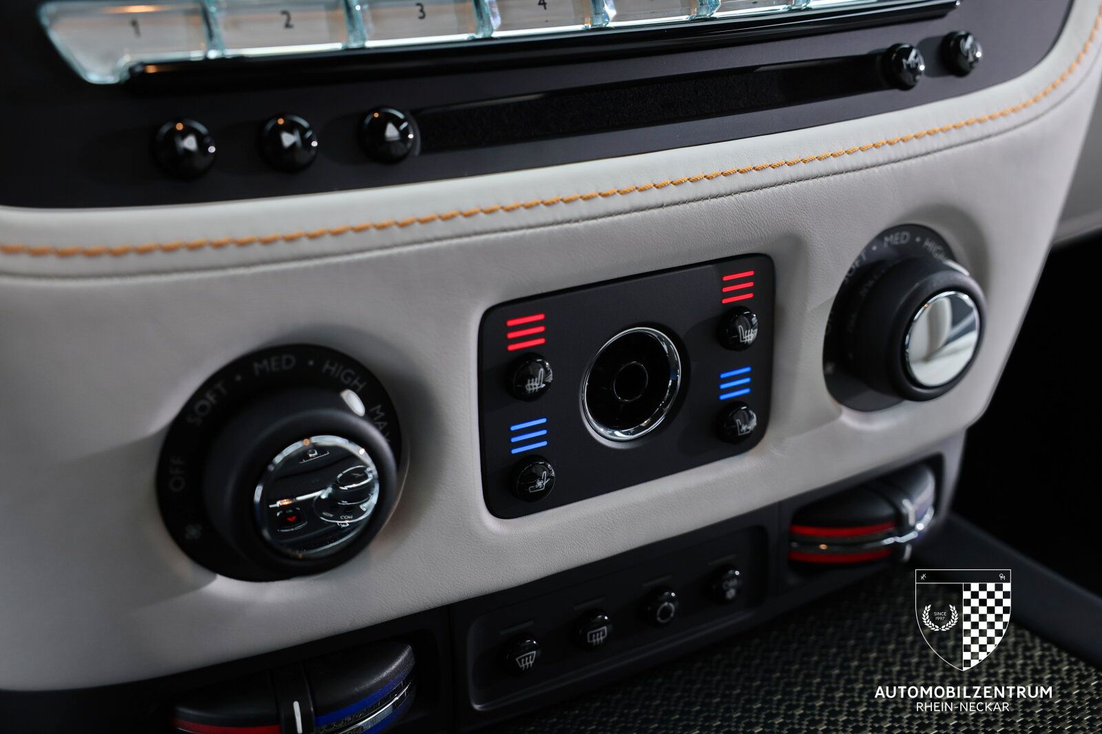 Rolls-Royce Wraith - Bild 25