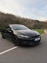 Volkswagen Scirocco 1.4 TSI DSG MATCH MATCH - Volkswagen Scirocco MATCH mit Benzin-Antrieb