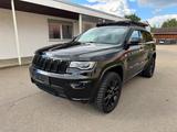 Jeep Grand Cherokee 3.0 CRD Limited Night Eagle - Jeep Grand Cherokee Limited mit Diesel-Antrieb
