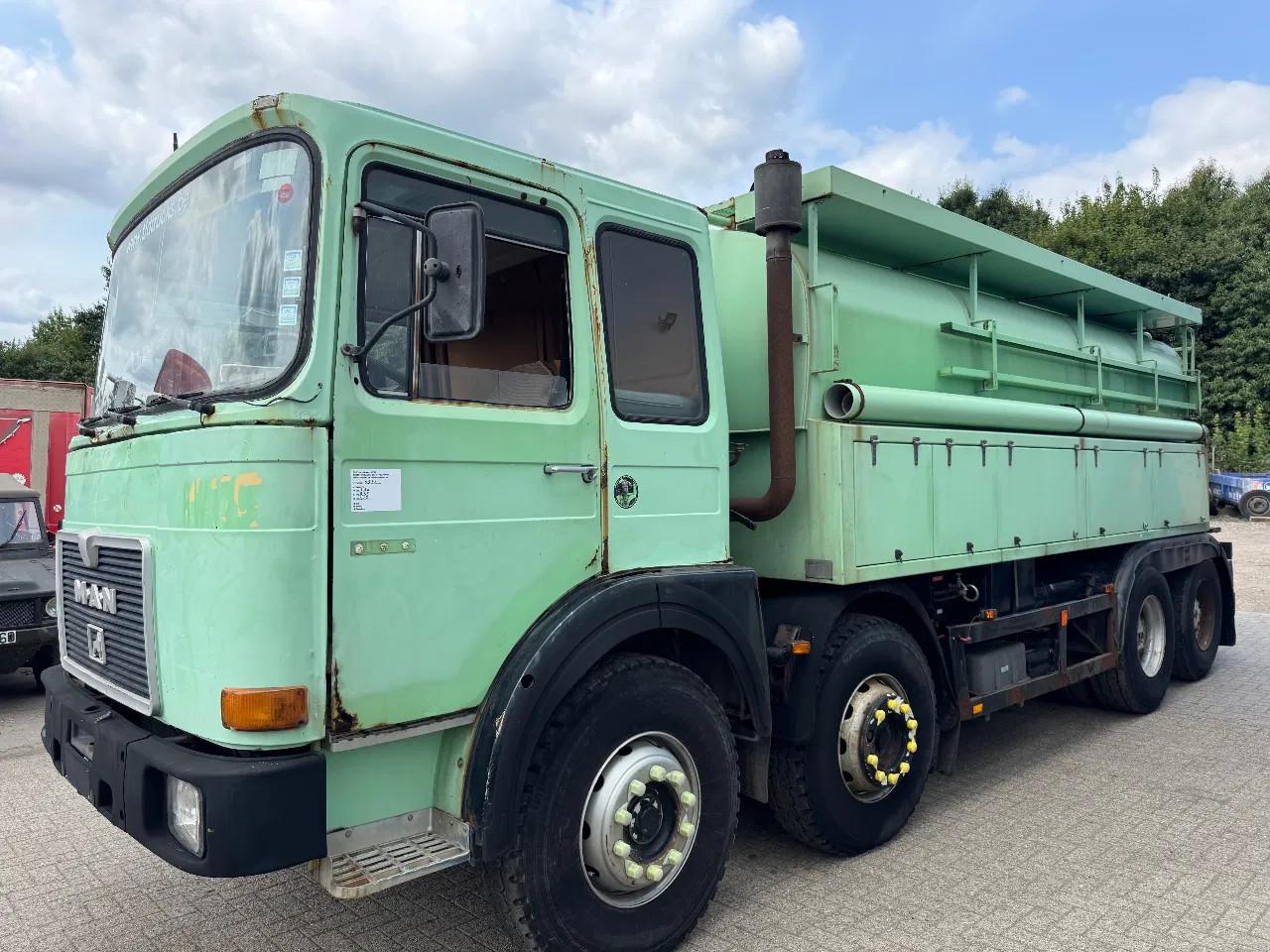 MAN F8 **32.291 8x4-6Cyl-BELGIAN TRUCK-BIG AXXLES**